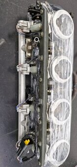 Kawasaki ZX12R vštřikovací lišta