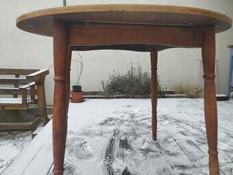 Starožitný nábytek