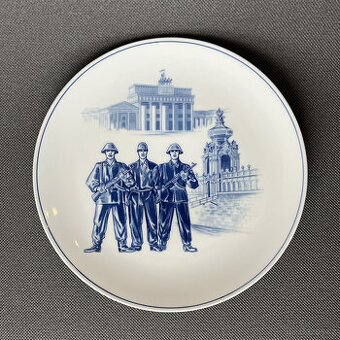 Míšeň Meissen Agitační socialistický talíř 26 cm