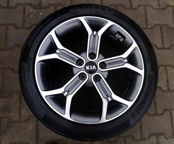 Alu kola originál Kia Xceed 5x114,3 R18 KRÁSNÁ SADA