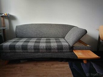 Prodám gauč