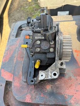 Prodám vysokotlaké čerpadlo Bosch 1.4/1.6 HDi – 0445010102 o