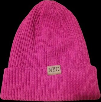 Sytě růžová čepice NYC S/M