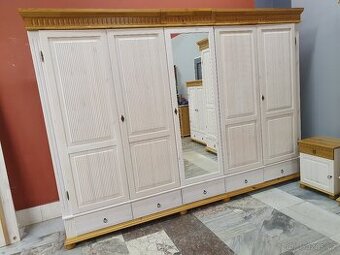 Skříň Helsinki Celodřevená bílá Pc 2289 Euro