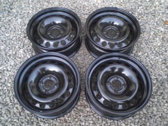 16 plechové disky Peugeot 2008,Opel Crossland-X