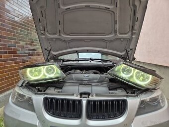 BMW E90/E91 Facelift přední světla s LED angel eyes