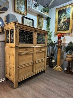 Francouzský dubový příborník (141045)