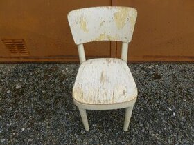 Dětská dřevěná židle