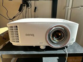 Projektor BenQ TH671ST full HD, 3000 ANSI, 10000:1