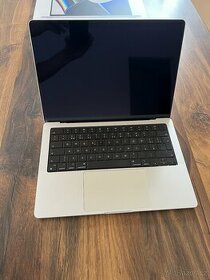 MacBook Pro 14" (M1 Pro) - v záruce