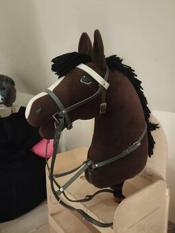 Hobby Horse koník s postrojem