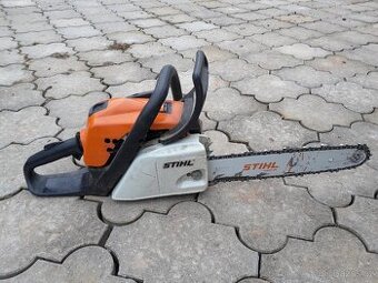 motorová pila Stihl MS211