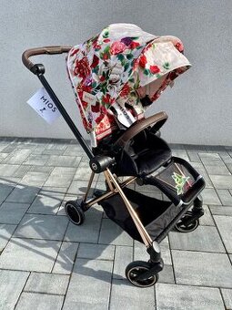 CYBEX MIOS FLORAL: atraktivní cestovní skládací kočárek