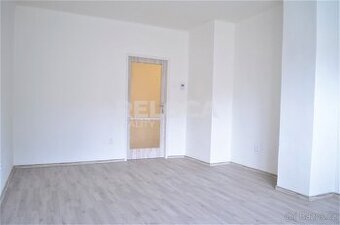 Byt po rekonstrukci 3+1, 75m2, balkon, sklep, Lysá nad Labem