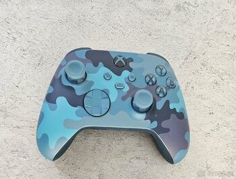 Xbox wireless controller / Xbox bezdrátový ovladač