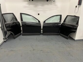 Chevrolet Captiva boční dveře