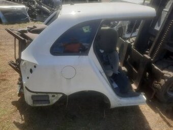 škoda fabia 2 kombi - zadni cast karoserie