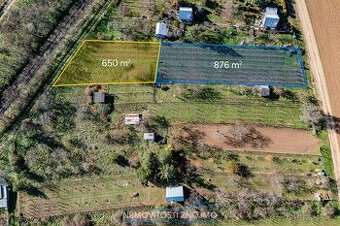 Prodej zahrady 876m2, voda i elektřina, k.ú. Dobšice u Znojm