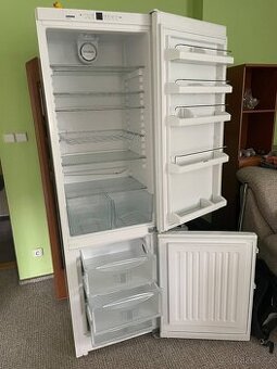 Prodám lednici s mrazákem Liebherr - 1