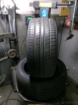 235/45 R17 FORTUNE FSR-701