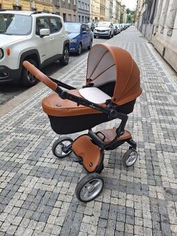 Kočárek Mima Xari + autosedačka 0-13 kg