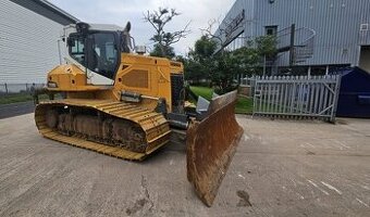 Strojník na bagr, dumper a buldozer do Německa