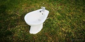 BIDET - 1