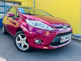 FORD FIESTA 1.2 i BENZÍN 5 DVEŘÍ NAJETO JEN 79 TIS KM ALU