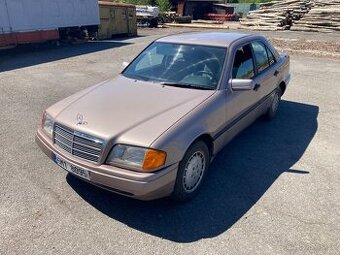 Mercedes-Benz C180 w202