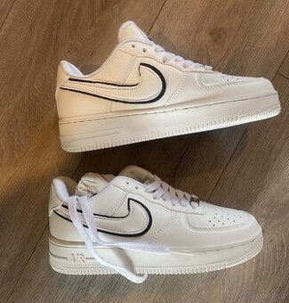 Dámské tenisky nike vel.36