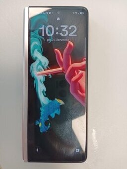 Samsung Galaxy Z Fold 3