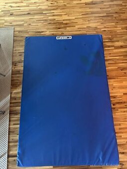 Gymnastická žíněnka JIPAST – 150×100 cm, použitá
