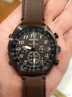 Zánovní SEIKO PROSPEX SSG015 radio, solar, chronograf.