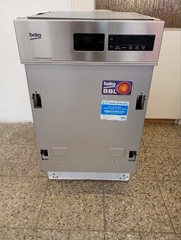 Myčka nádobí Beko vestavná