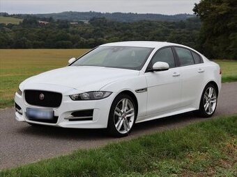 Jaguar XE 2,0 D 177kW R-Sport CZ (2017)