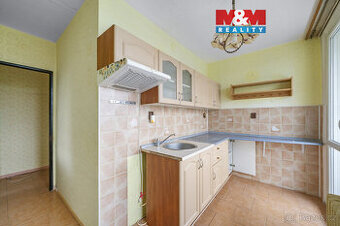 Prodej bytu 3+1, 70 m², Broumov, ul. Sídliště Křinické - 1