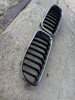 Originál BMW f30, f31 ledvinky chromové