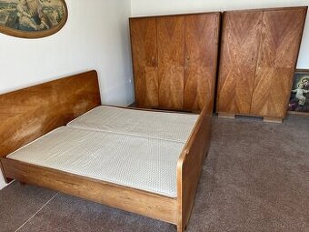 Ložnice po babičce.