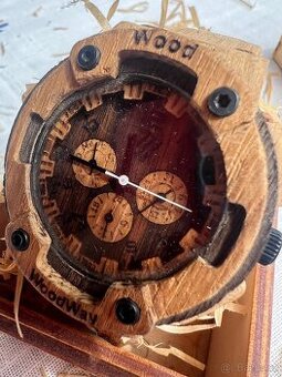Dřevěné hodinky typ GARMINI - nové