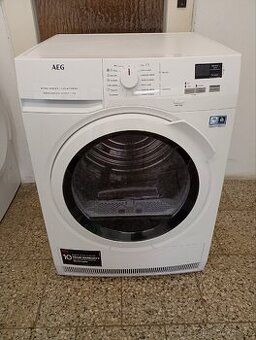 Sušička prádla s tepelným čerpadlem AEG