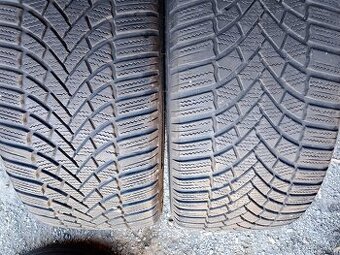 235/45/18 98v Bridgestone - zimní pneu 2ks