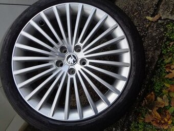 nový originál kola Škoda Superb 19 alu kola 5x112