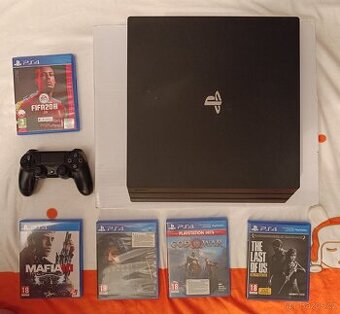 PLAYSTATION 4 PRO 1TB