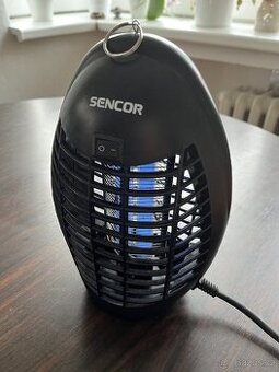 Lapač hmyzu Sencor