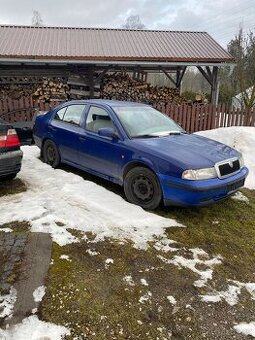 Náhradní díly octavia 1.9 tdi - 1