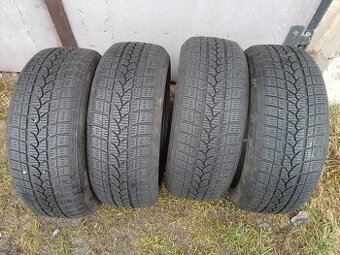 215/55 R17 zimní 6,5mm 4 kusy.