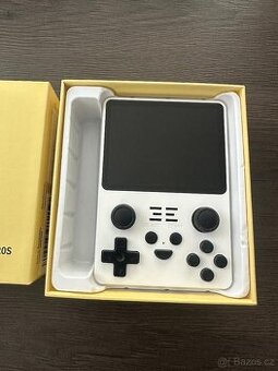 Powkiddy RGB20S - kapesní retro konzole