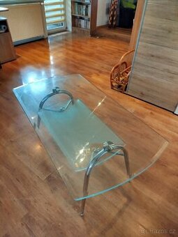 Stolek skleněný - 1