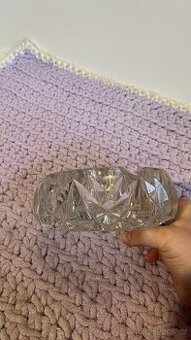 Masivní křišťálový popelník