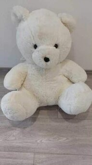 Velký plyšový medvěd